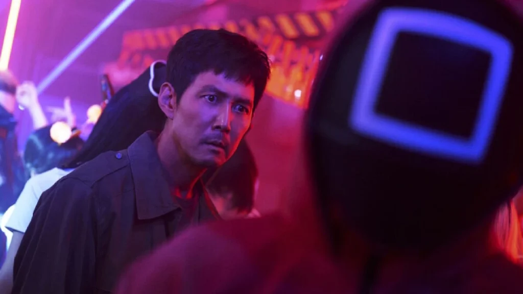 فصل دوم اسکویید گیم: شاهکاری جدید یا تکرار کلیشهها؟تحلیل کامل 6 بهمن 6 بازیهای مرگبار فصل دوم اسکویید گیم بار دیگر مرزهای هیجان را جابهجا کردهاند. برای تحلیل عمیقتر، به سایت آگاهیبخش سر بزنید.