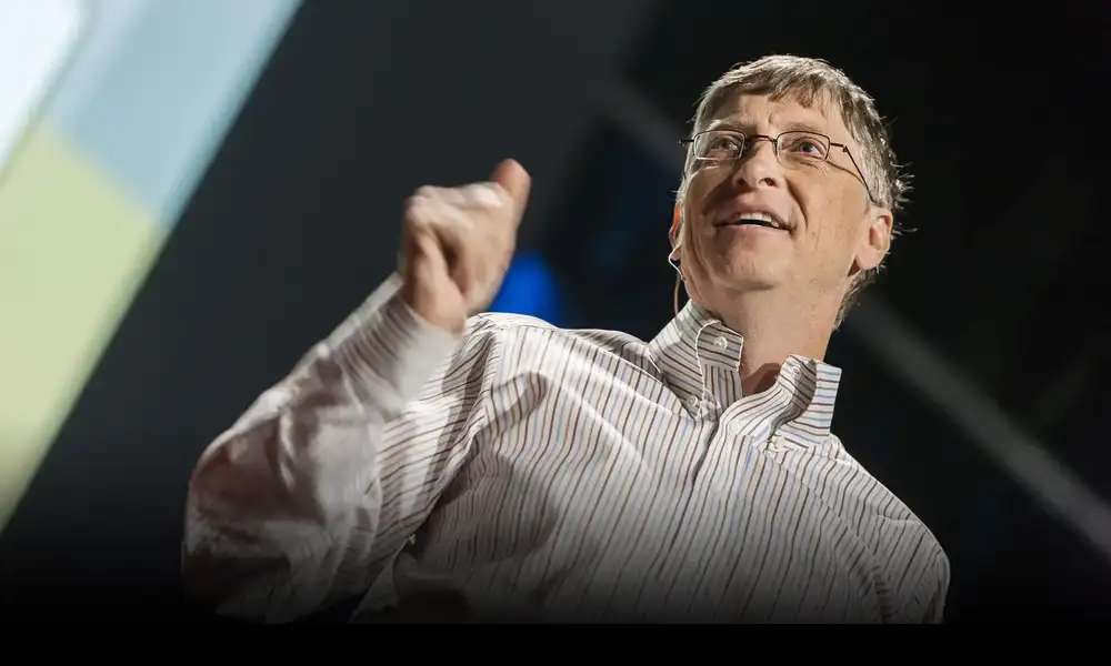 اشتباه ۴۰۰ میلیارد دلاری بیل گیتس: اعترافی که تاریخ فناوری را تکان داد! 2 انتقاد تند از بنیانگذار اندروید