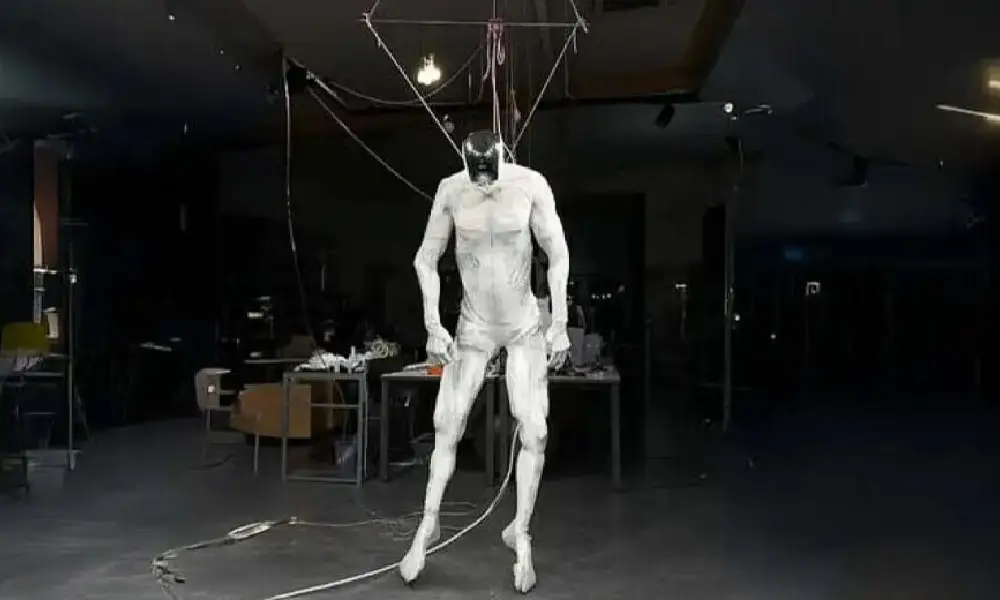 آشنایی با ربات پروتوکلون، رباتی با ۱۰۰۰ عضله شبیه به انسان