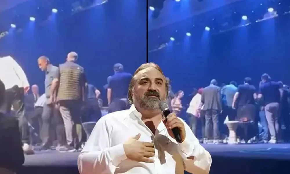 بیوگرافی ولکان کوناک خواننده ترکیه‌ای