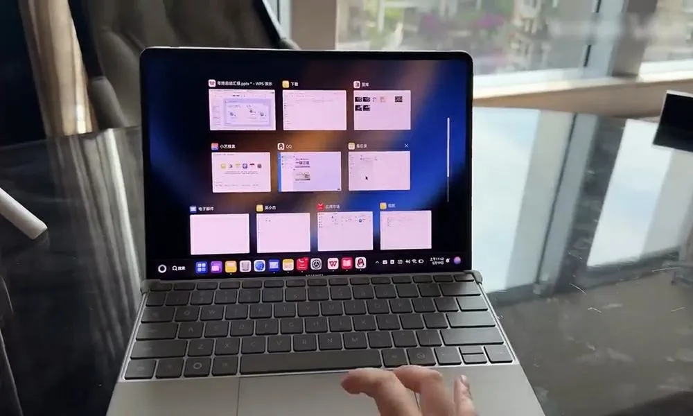 انقلابی در دنیای لپتاپها: هواوی از اولین لپتاپ تاشوی جدید هواوی رونمایی کرد! 7 سیستمعامل HarmonyOS 5 روی لپتاپ تاشوی جدید هواوی