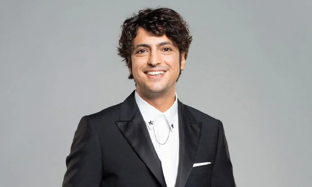 بیوگرافی بازیگران سریال جزر و مد