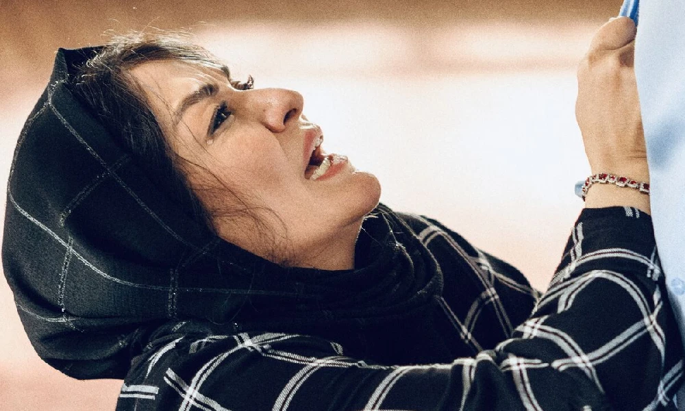 بیوگرافی بازیگران سریال کوری – معرفی کامل بازیگران و داستان درام معمایی کوری ۱۴۰۴ 2 بیوگرافی بازیگران سریال کوری