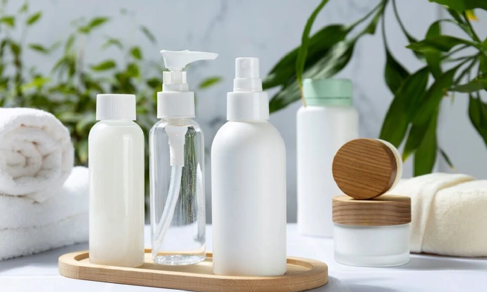 بهترین محصولات مراقبت از پوست در سال ۲۰۲۵: راهنمای تخصصی بر اساس ساختار پوست و نیازهای درمانی