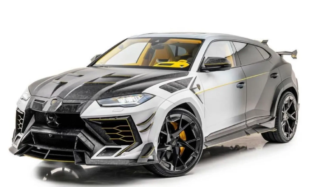 کوروش منصوری کیست؟