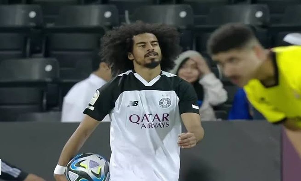 پیراهن ویژه اکرم عفیف پس از قرارداد مادام العمر با السد