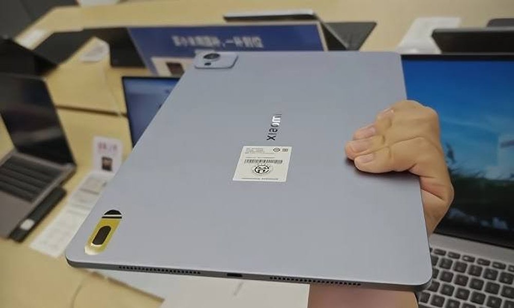 شیائومی پد ۷ اولترا رونمایی شد؛ تبلتی با نمایشگر OLED، باتری ۱۲۰۰۰ و دوربین ۵۰ مگاپیکسلی! 9 قلم شیائومی پد ۷ (Xiaomi Pad 7 Ultra)