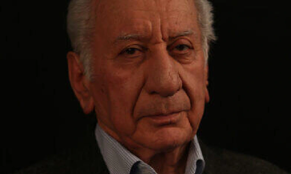 بیوگرافی بهرام عکاشه