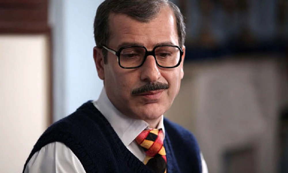 بیوگرافی بازیگران فیلم پروین