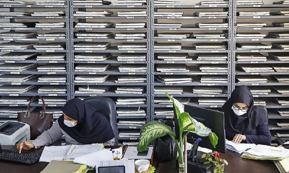 کدام کارمندان دولت شامل 25 هزار امتیاز فوق العاده خاص میشوند؟ 3 امتیاز فوق العاده خاص