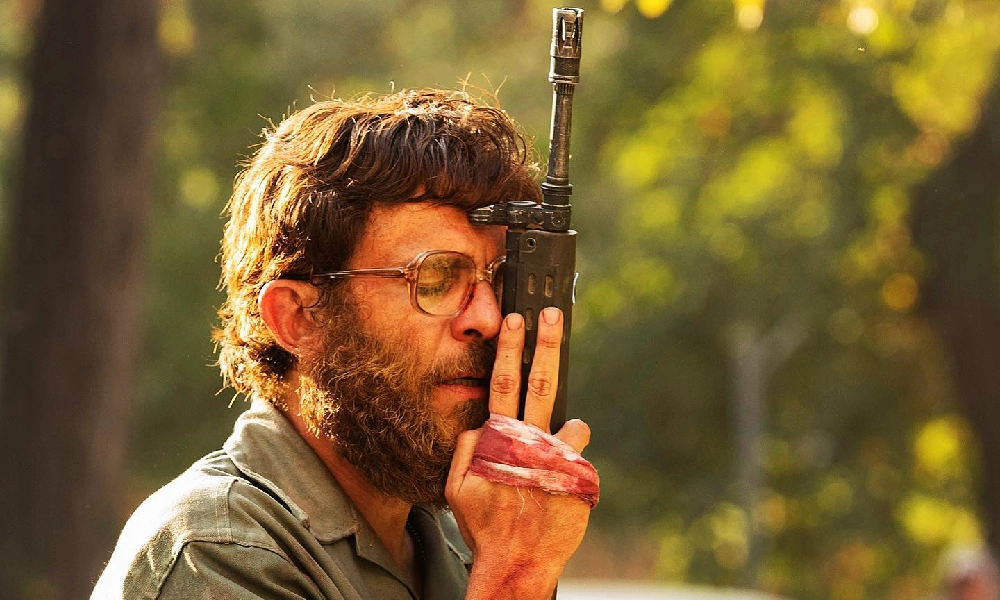 بیوگرافی کامل بازیگران فیلم غریب