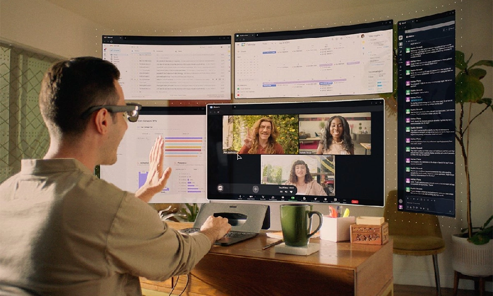 اولین لپتاپ بدون نمایشگر