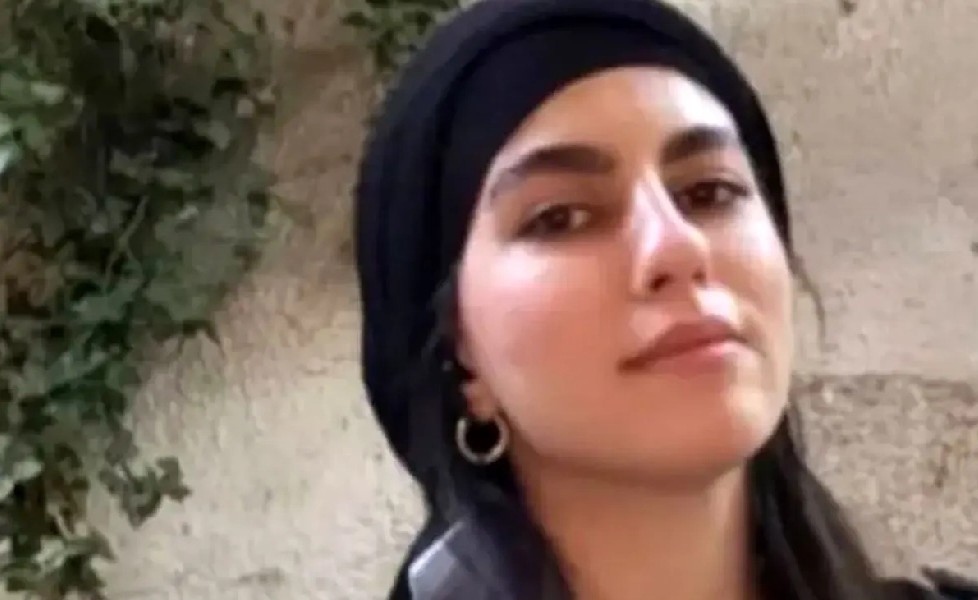 الهه حسین نژاد