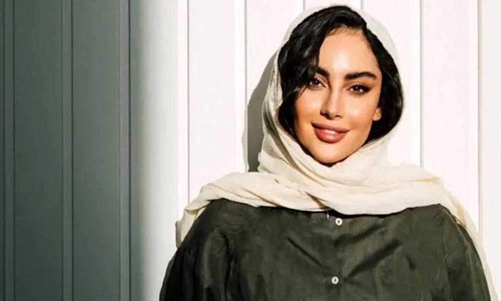 بیوگرافی بازیگران سریال ارمغان تاریکی – ترلان پروانه بازیگر نقش مهری