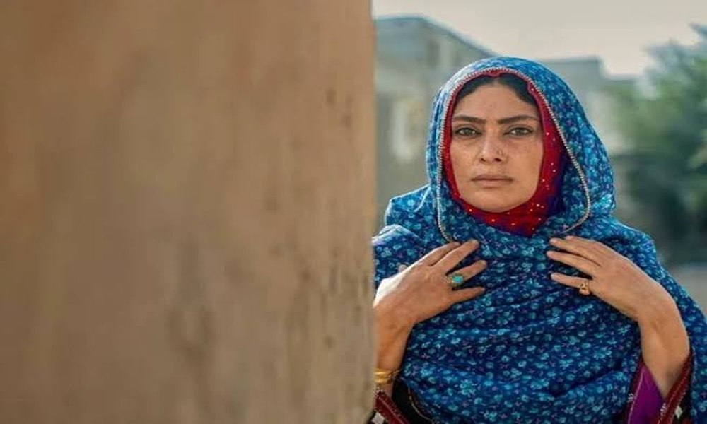 بیوگرافی بازیگران سریال ارمغان تاریکی – سودابه بیضایی بازیگر نقش مادر سارا