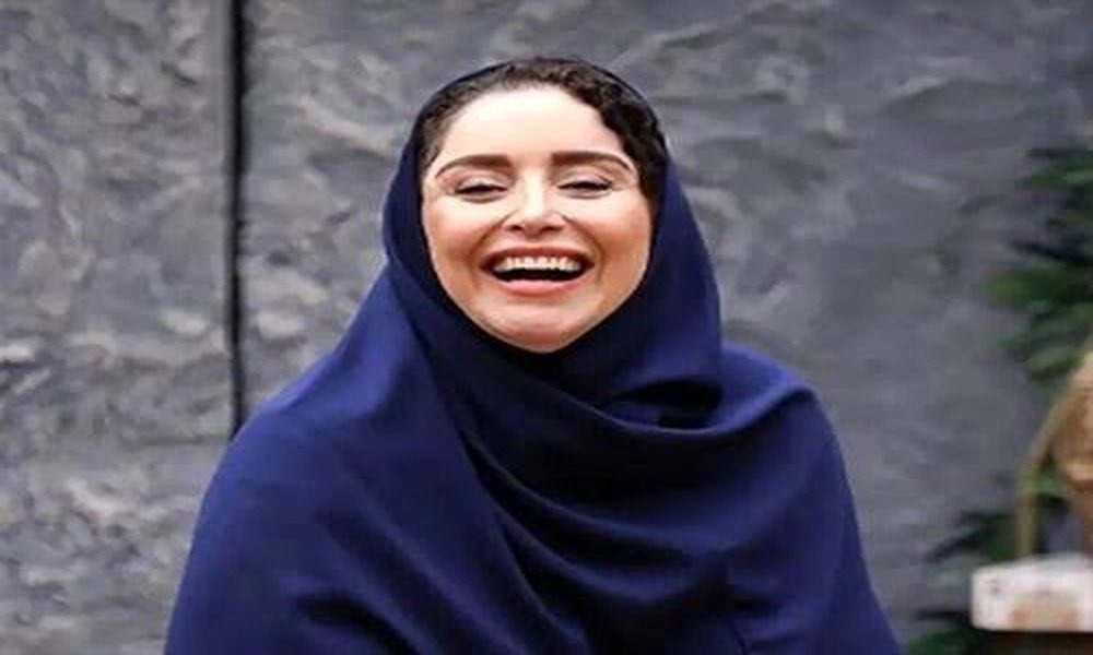 ژاله صامتی در شیشلیک – بیوگرافی بازیگران فیلم شیشلیک