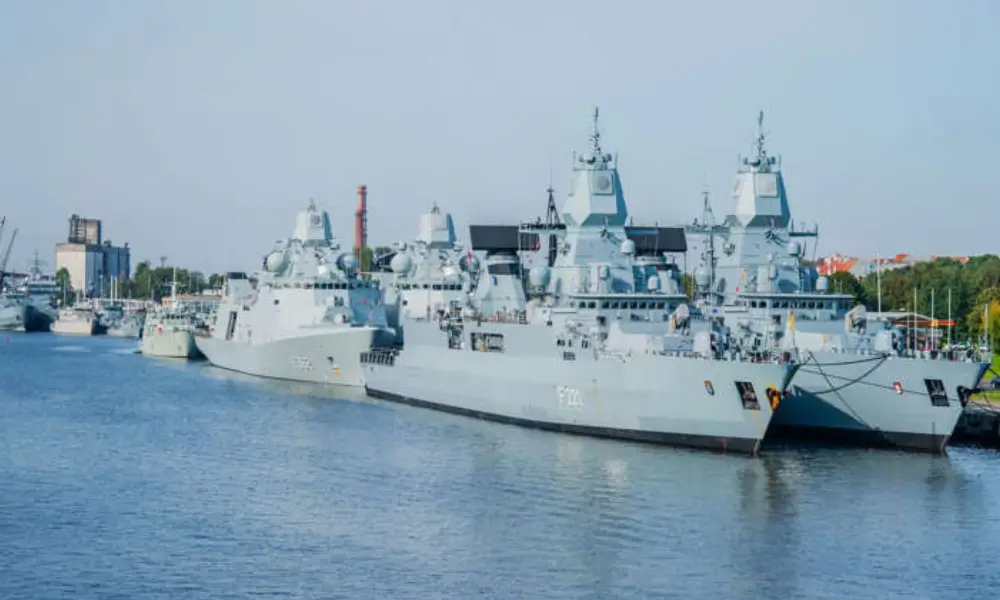 فریگات F126: ابرقدرت جدید نیروی دریایی آلمان 4 فریگات F126 کشتی جنگی نیروی دریایی آلمان