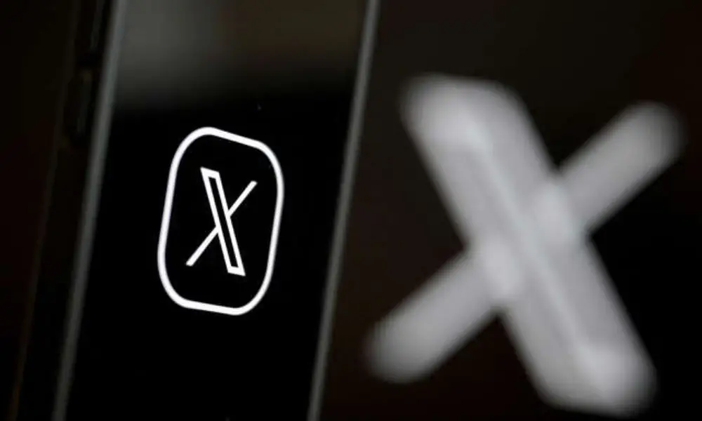 قطعی جهانی پلتفرم ایکس ایلان ماسک