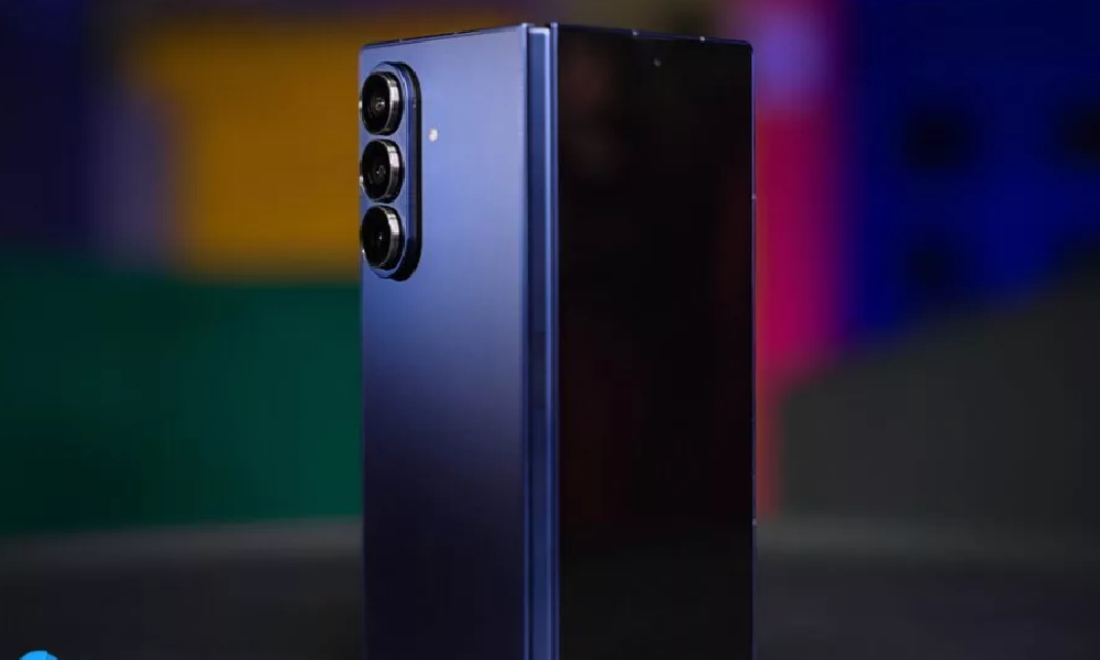 سامسونگ با گلکسی Z Fold 7 بار دیگر مرزهای نوآوری را جابه‌جا کرده و باریک‌ترین گوشی تاشوی خود را با عملکردی حرفه‌ای عرضه کرده است.