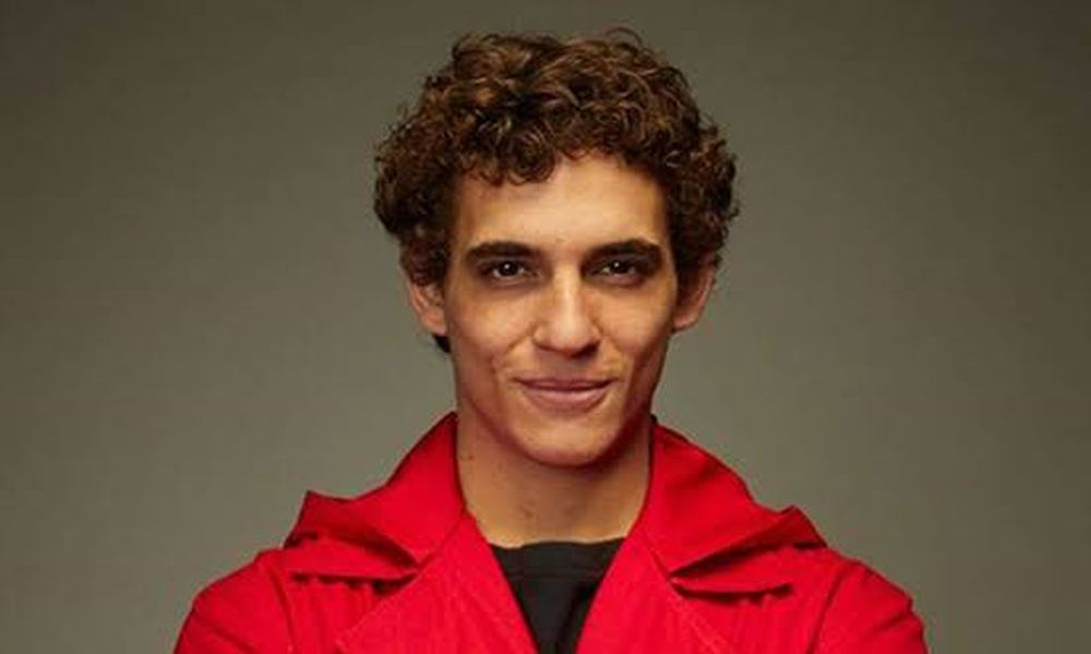 بیوگرافی بازیگران سریال مانی هیست (La Casa de Papel) | عکس، سن، نقش و رازها 6 Miguel Herrán as Rio – تکنولوژیست جوان در بیوگرافی بازیگران سریال مانی هیست