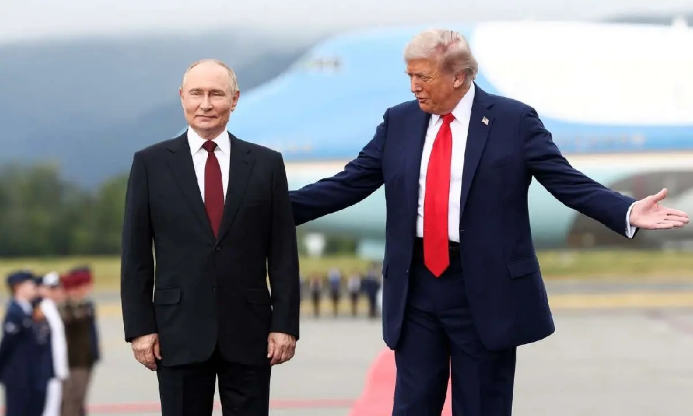 جزئیات و نتیجه دیدار ترامپ و پوتین