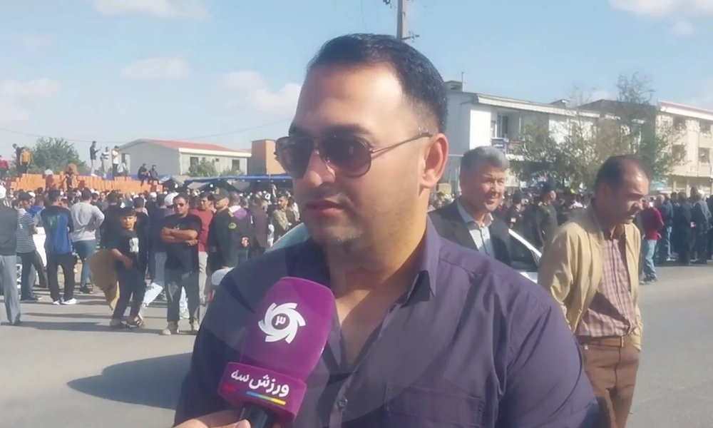 حضور مردم برای تشییع جنازه صابر کاظمی 3 تشییع جنازه صابر کاظمی