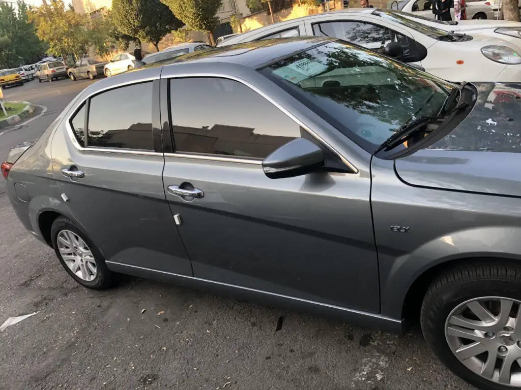 شیشه دودی نانو سرامیک